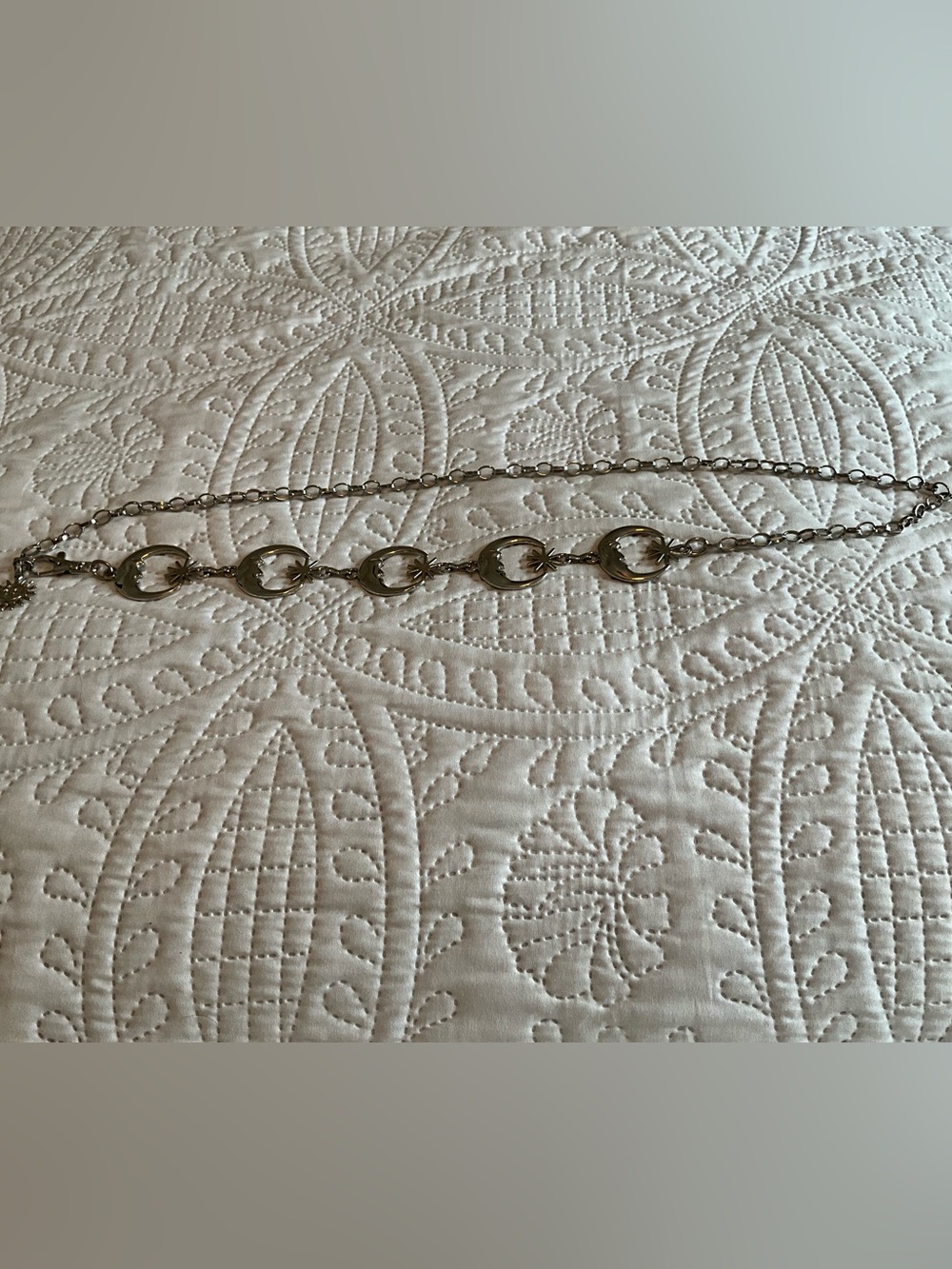 Women’s celestial silver-Tone Link belt - Elegant Circle Chain